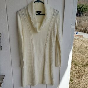 A Byer Women's White Cowl Neck Sweater Dress Size Meduim